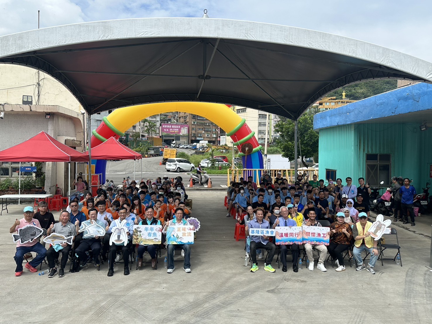 4_與會人員大合影-1