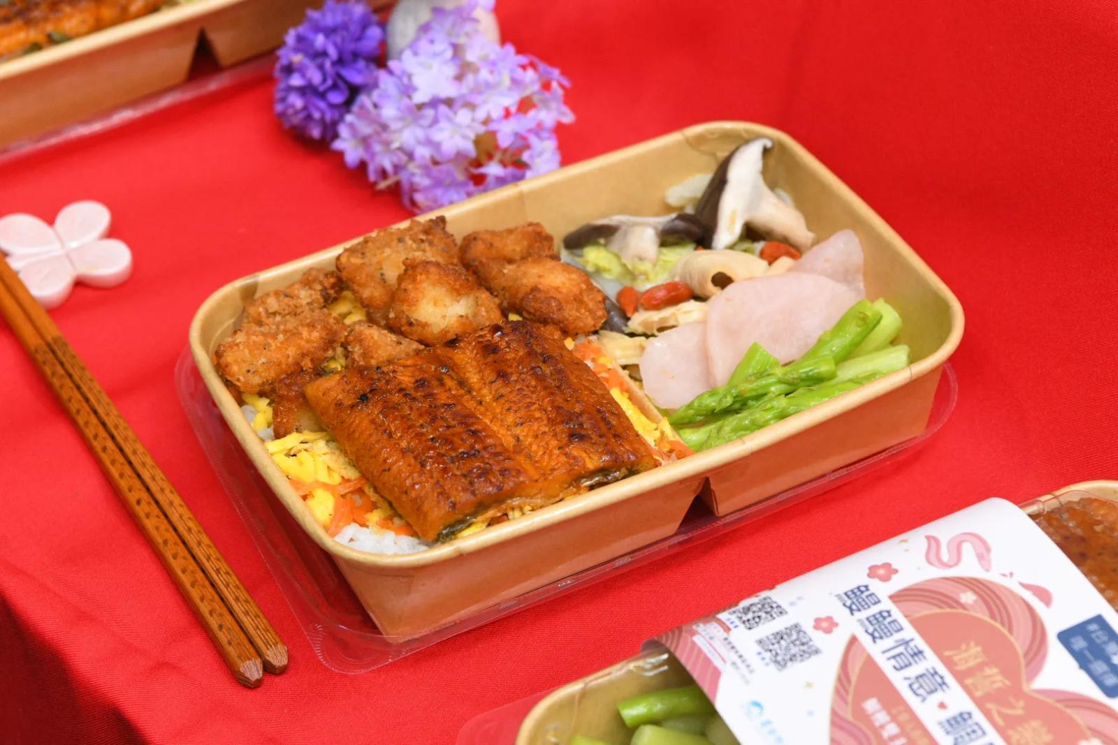 5_「鰻鰻情意 鯛嘴好滋味」臺鐵聯名便當